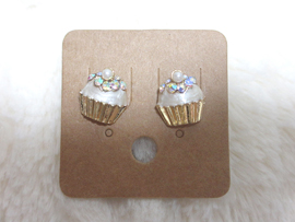 カップケーキ型ピアス
